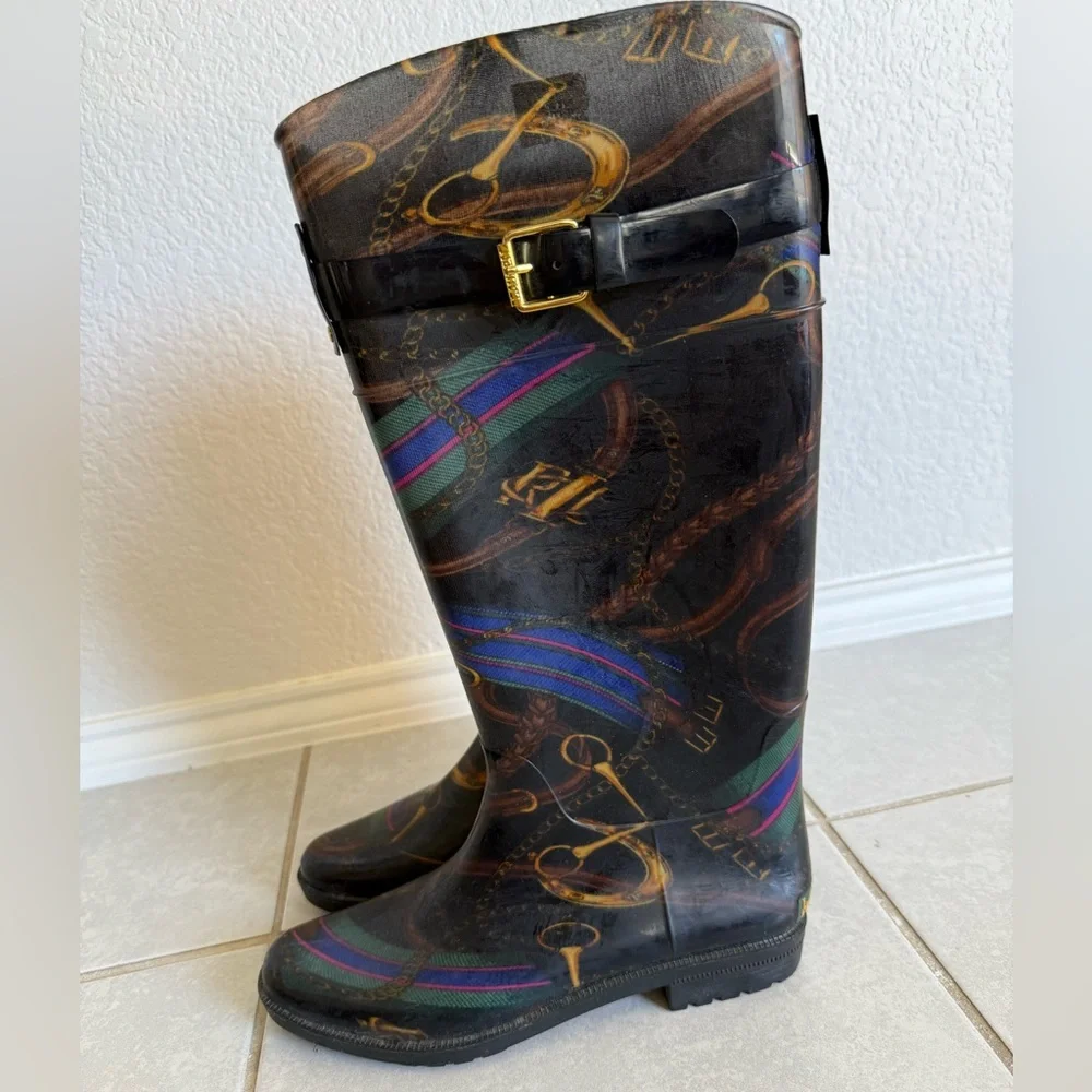 Stylish Women's Black and Purple Rain Boots - Picture 3 of 6
